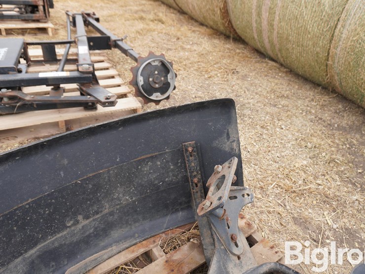 new-holland-super-steer-front-mfwa-fenders-image-14