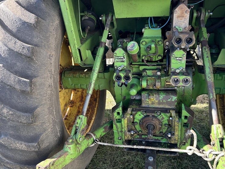 john-deere-4430-image-13