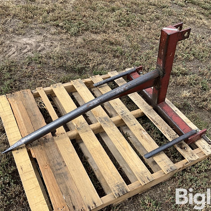 Tri-L 3-Pt Bale Spear