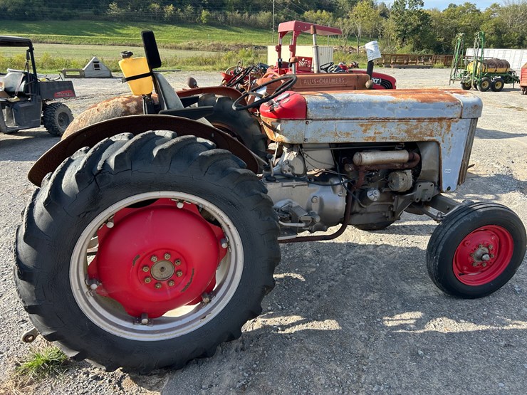 massey-ferguson-f40-image-6
