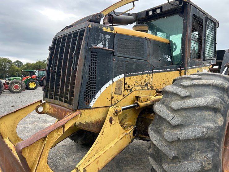 caterpillar-525b-image-9