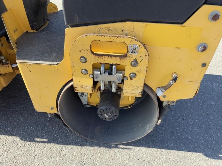 2017-bomag-bw900-50-image-5