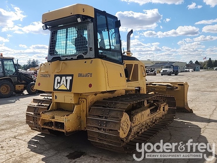 2011-caterpillar-d6k-lgp-image-5