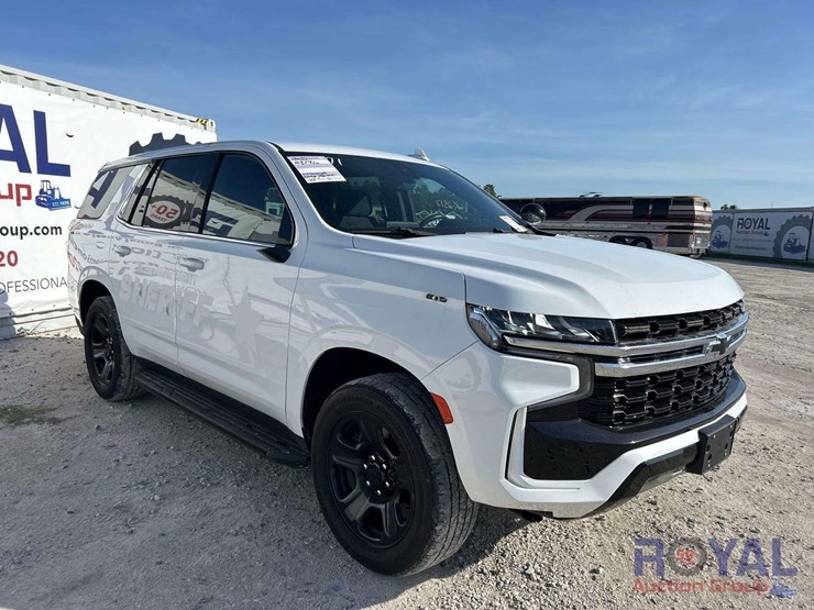 2022-chevrolet-tahoe-image-2