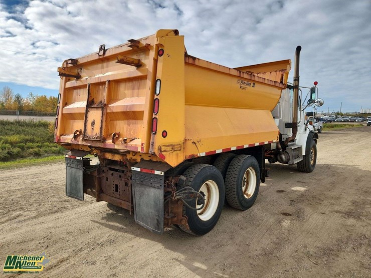 2009-sterling-lt8500-image-4