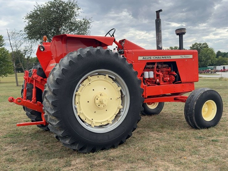 allis-chalmers-220-image-5