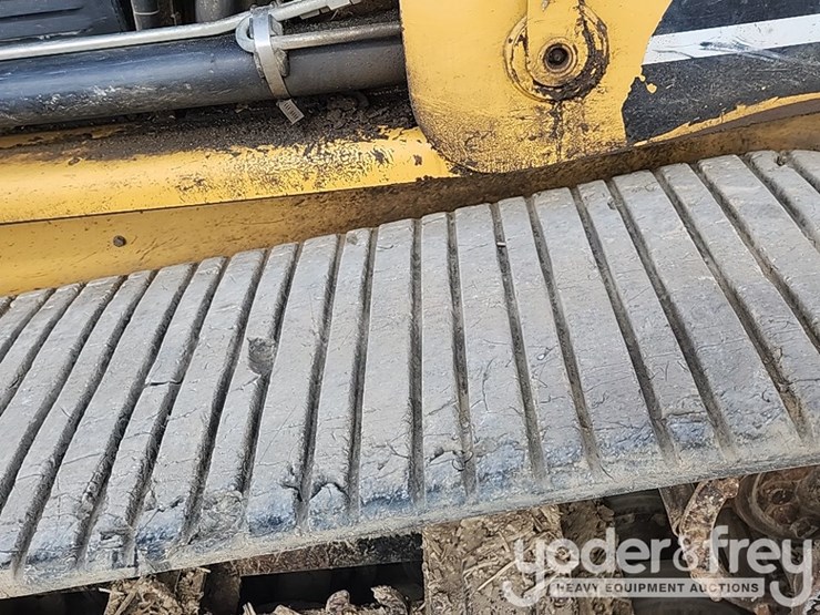 caterpillar-277-image-18