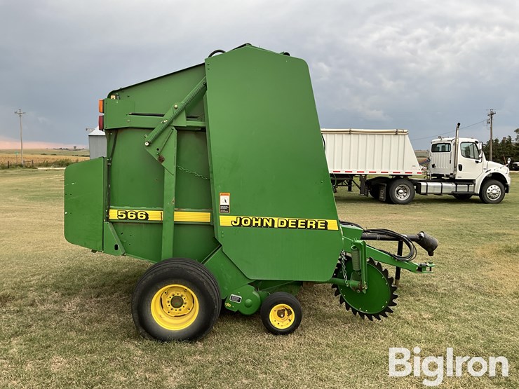1999-john-deere-566-image-4