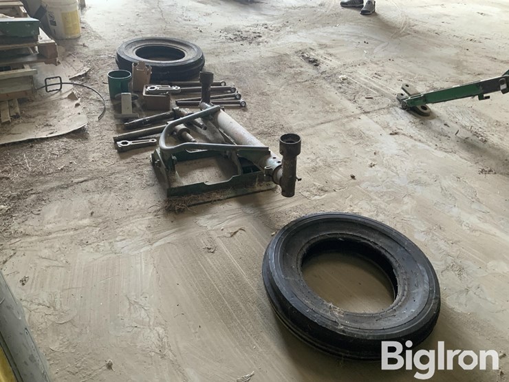 john-deere-3020-image-6