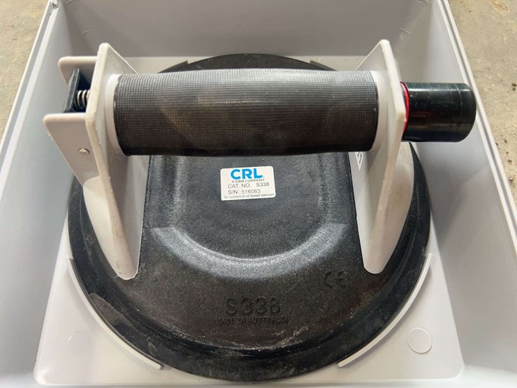 8”-vacuum-lifter-image-2
