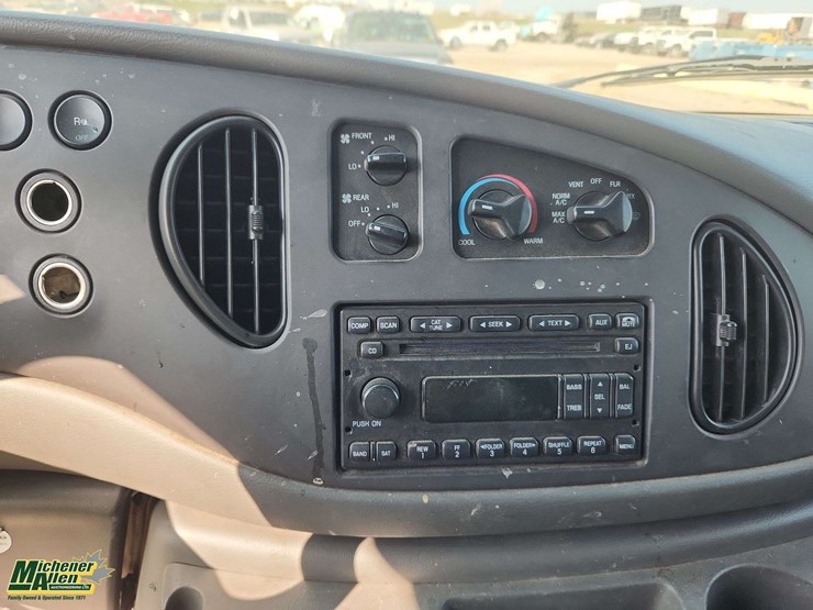 non-operable-2007-ford-e-series-s/a-bucket-van-image-11