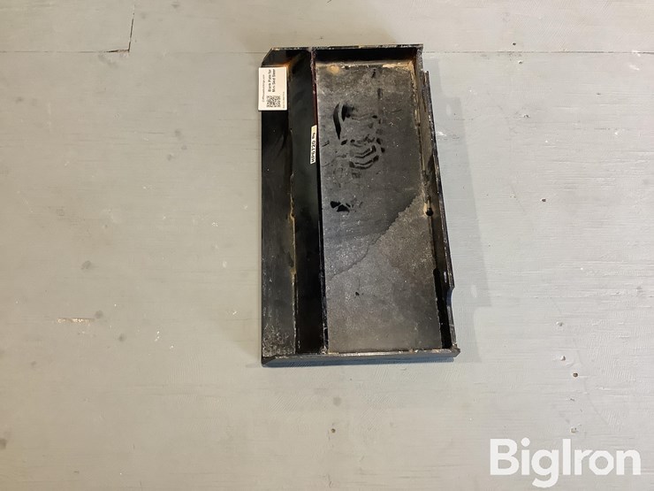 mini-skid-steer-blank-plate-image-4