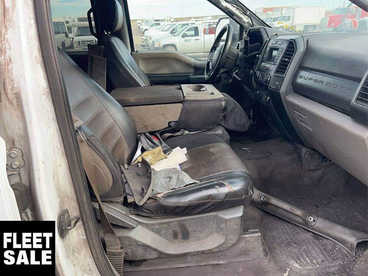 2019-ford-f550-image-12