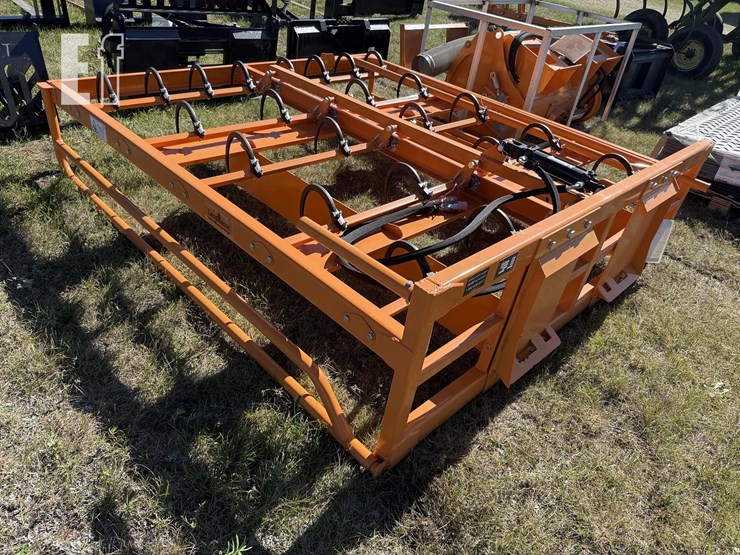 6-square-bale-grapple-carrirer-image-5