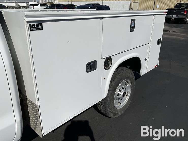 2019-chevrolet-silverado-2500-image-17