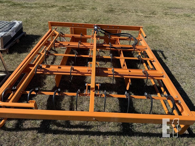 6-square-bale-grapple-carrirer-image-2