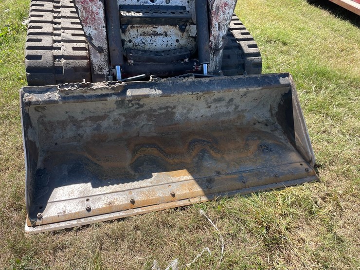 bobcat-t250-image-13