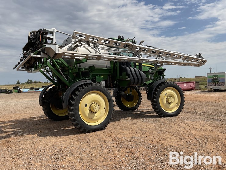 2011-john-deere-4830-image-5