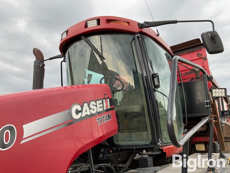 2008-case-ih-titan-4520-image-10