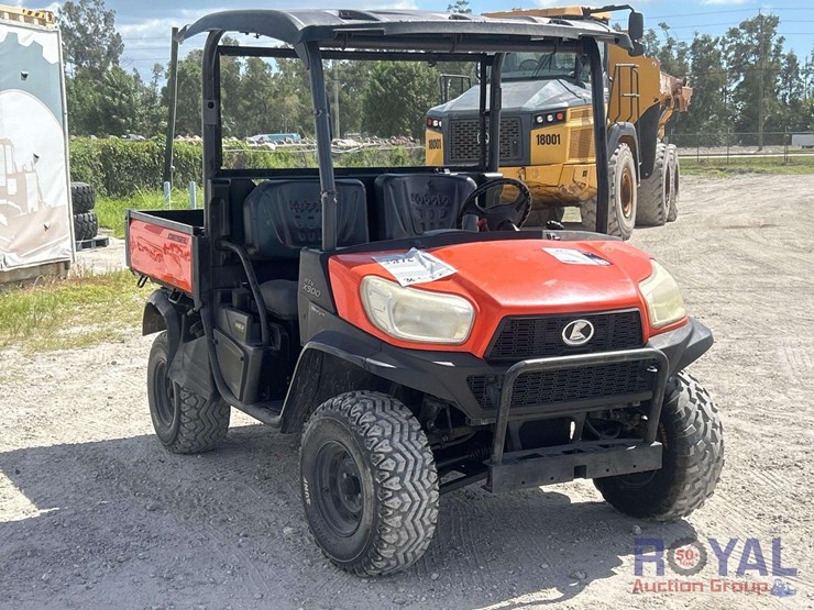 2013-kubota-rtv-x900-4x4-diesel-utility-cart-image-2