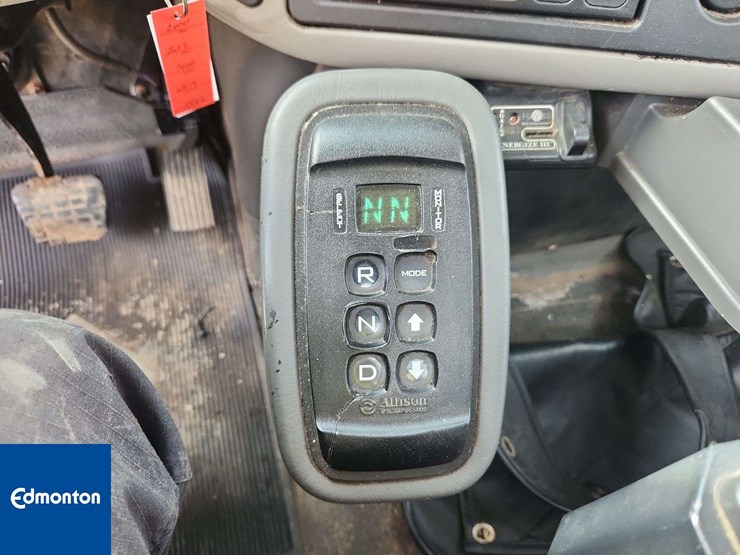 2014-international-workstar-7400-image-26