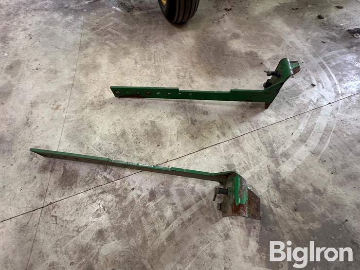 john-deere-725-image-17