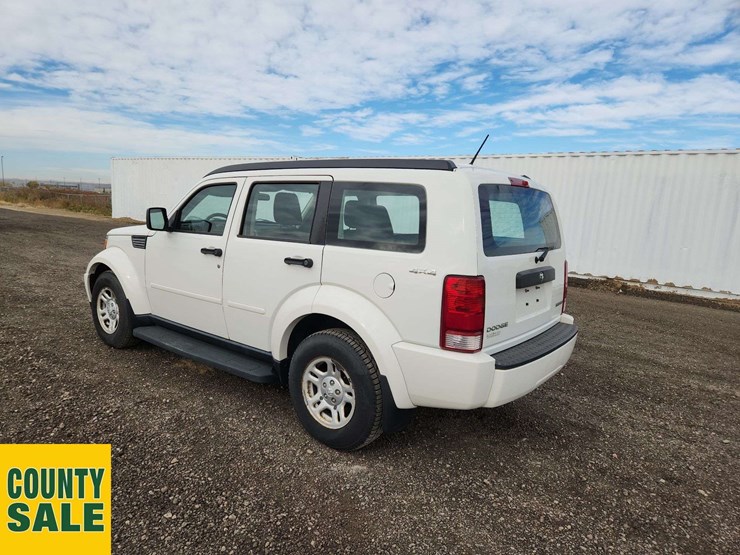 2009-dodge-nitro-image-3