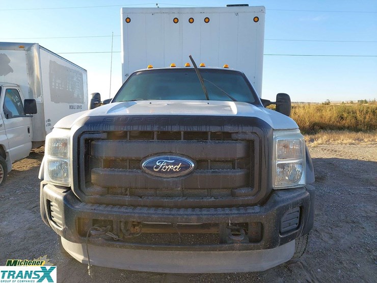 2011-ford-f450-image-3