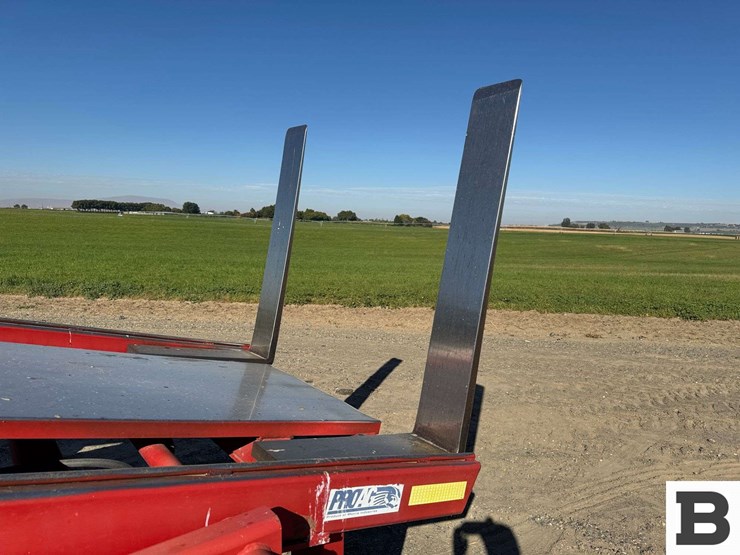 morris-pro-ag-bale-stacker-image-29