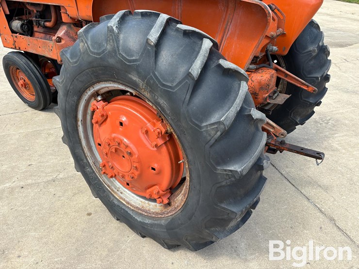 1958-allis-chalmers-d17-image-18