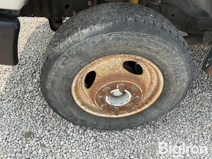 ford-e350-image-14