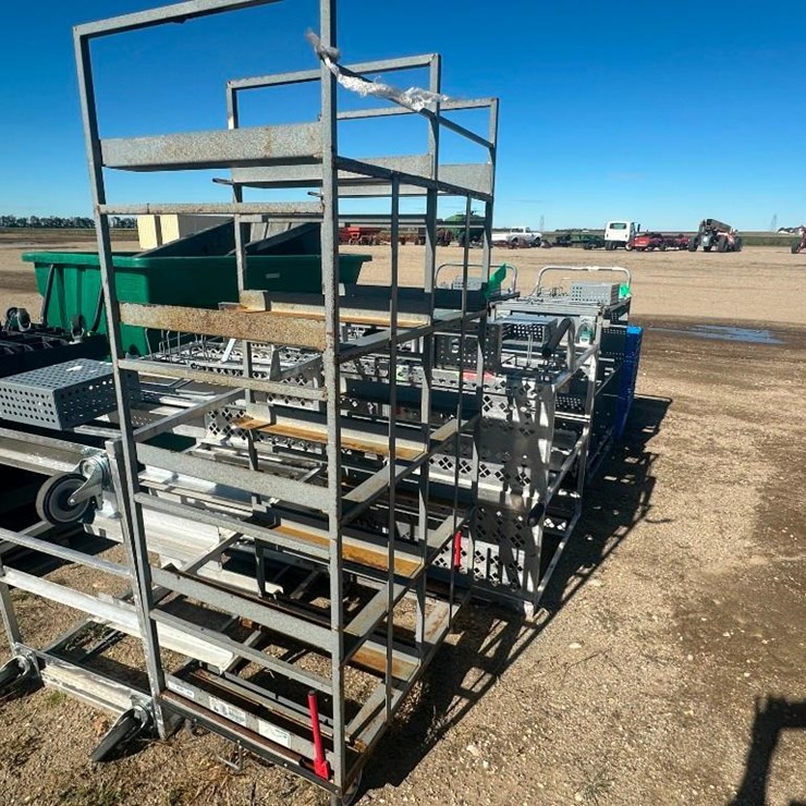 Rolling Racks and Containers