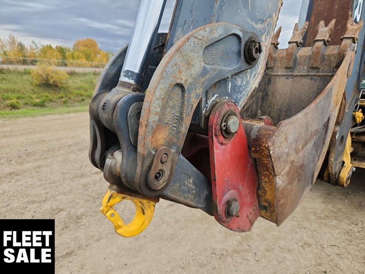 2014-deere-410k-image-30