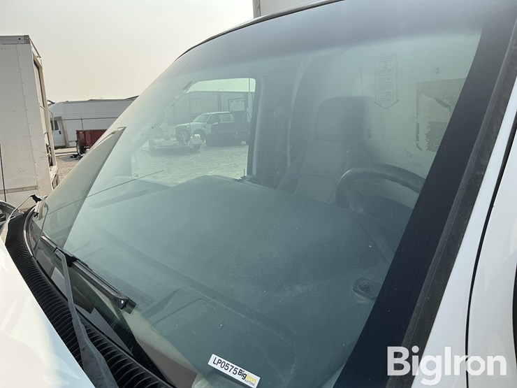 2015-ford-e350-image-9