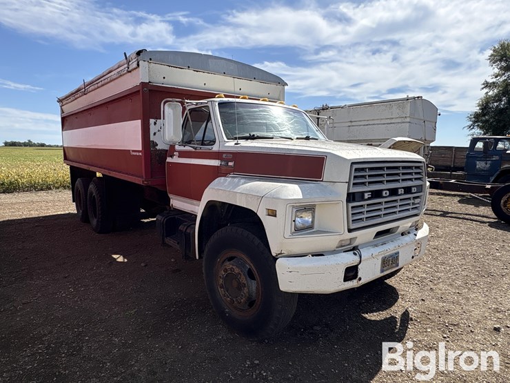 1980-ford-f700-image-3