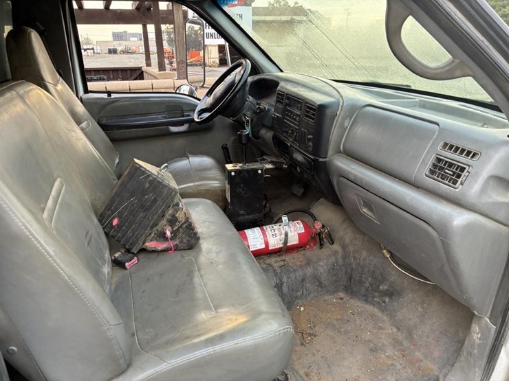 ford-f650-image-12