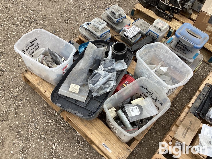 kinze-3700-image-1