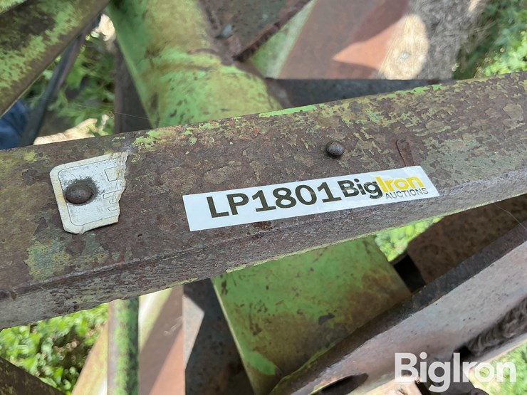 john-deere-80-image-13