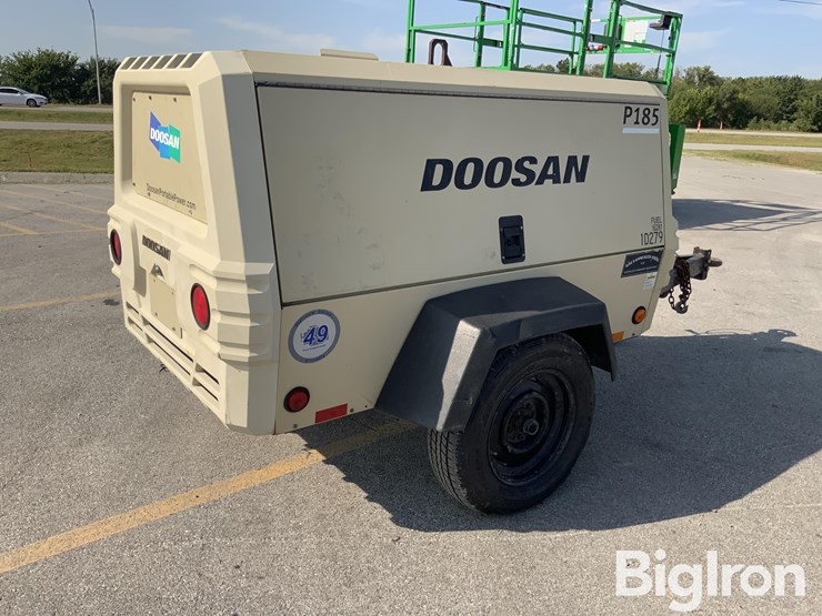 2015-doosan-p185wdz-t4f-image-5