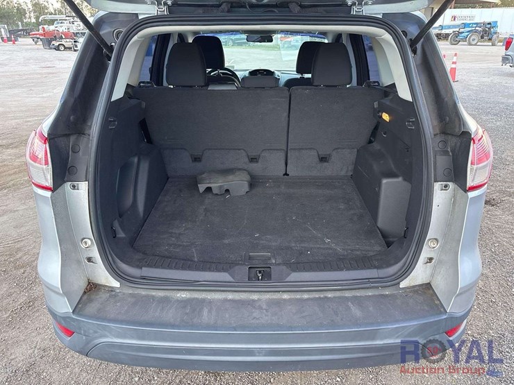2016-ford-escape-image-19