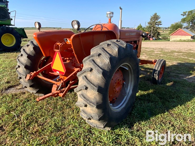 1959-allis-chalmers-d17-image-5