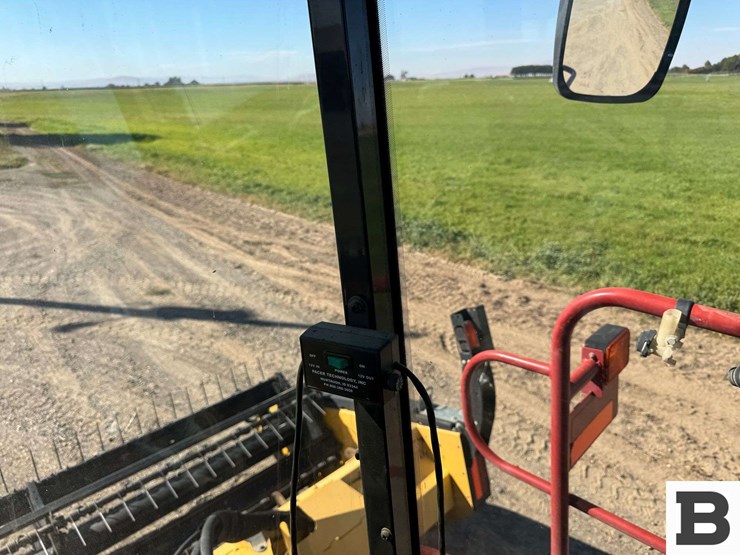 new-holland-h8040-image-58