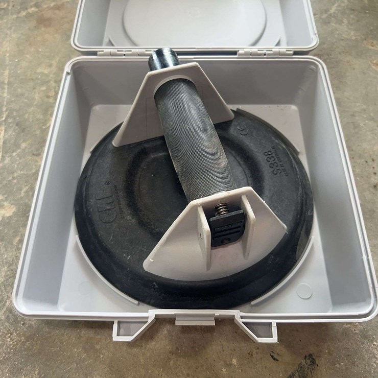 8” Vacuum Lifter