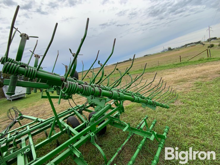 john-deere-1010-image-13
