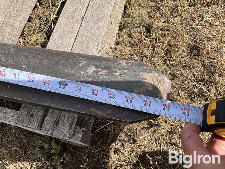 pallet-fork-skid-steer-attachment-image-13