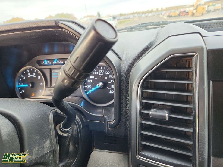 2020-ford-f350-image-11