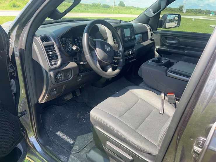 2022-dodge-ram-1500-image-17