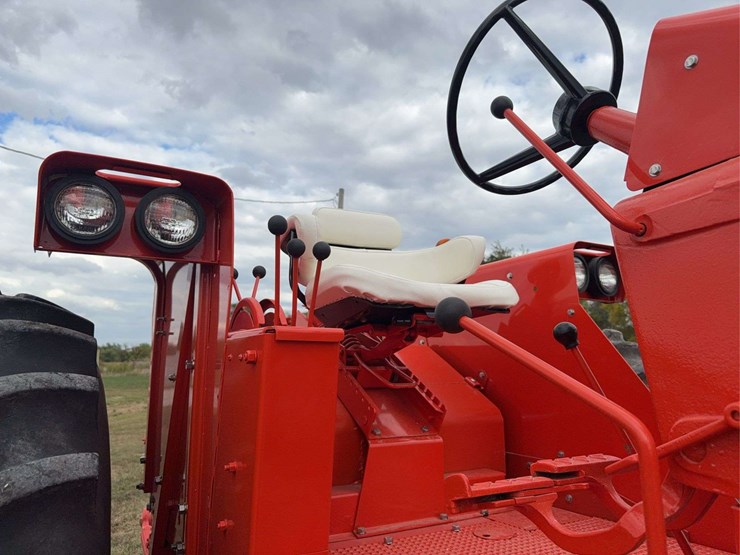 allis-chalmers-220-image-39