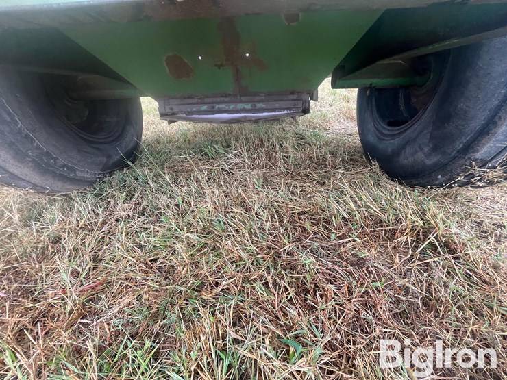 john-deere-1210a-image-15