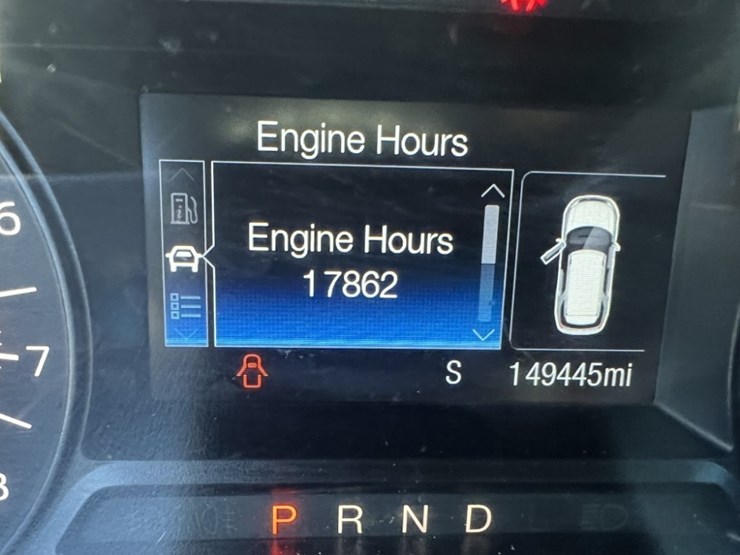 2019-ford-explorer-image-28
